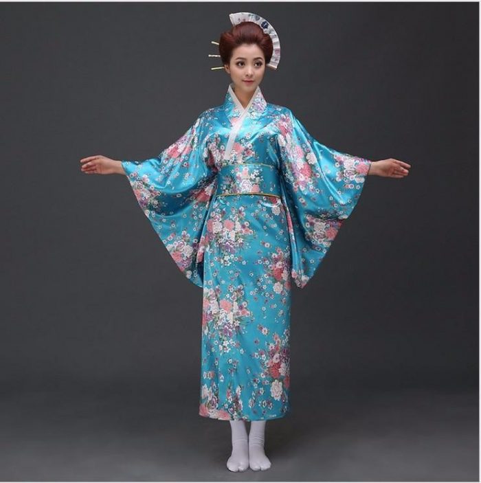 Japansk Kimono Woman Blue - Natsuno