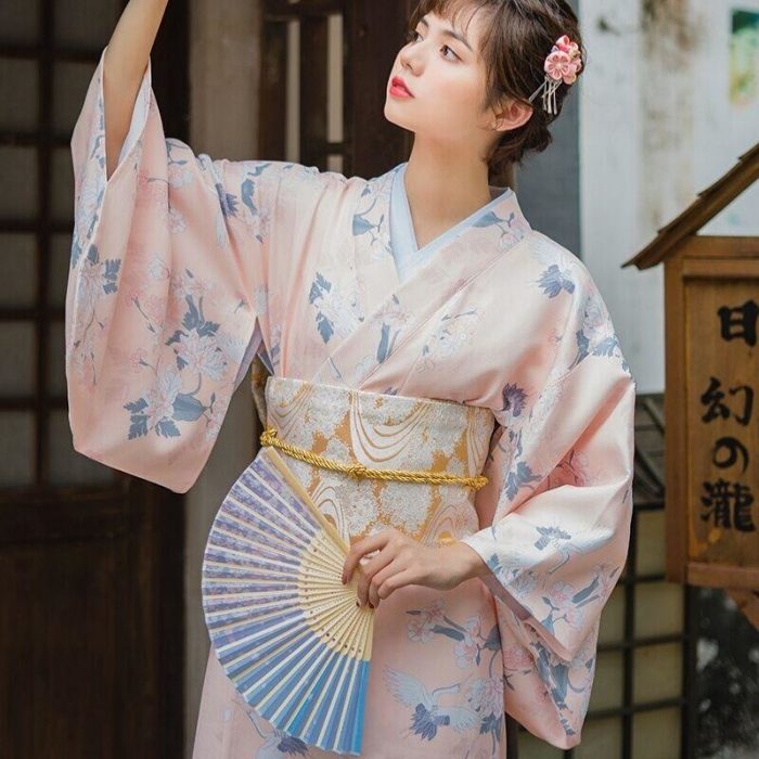 Japansk Kimono Woman - Tsuru & Botan