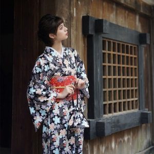 Japansk Kimono Woman - Ume