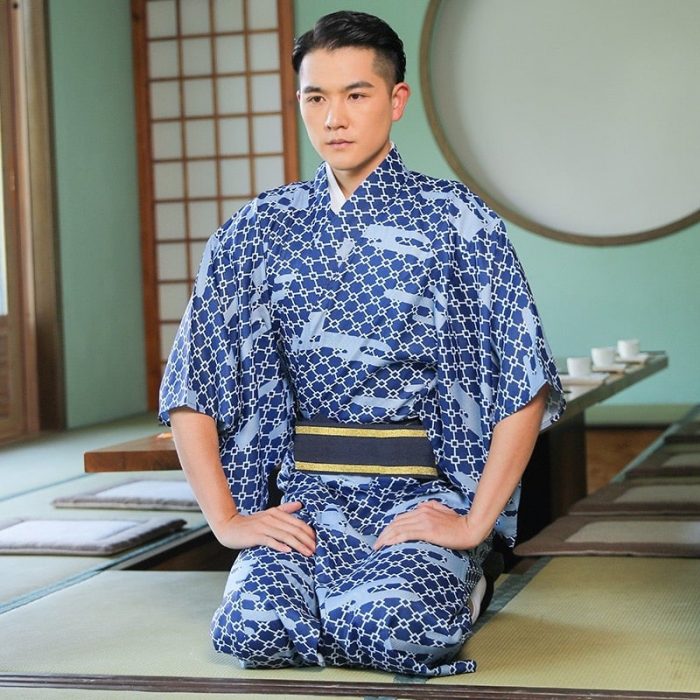 Japansk Kumo Kumo Kimono